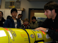 Middle school students learn about gliders as part of Rutgers University Science Saturday program